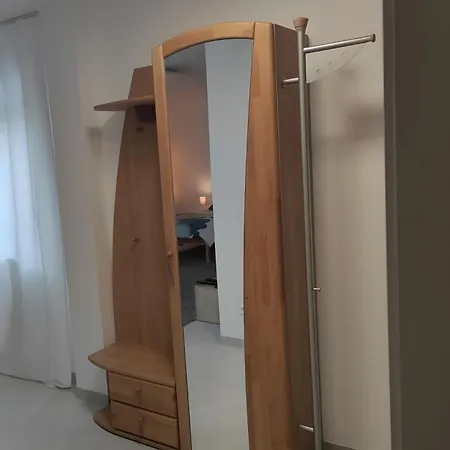 Gästezimmer La Siesta Apartment *